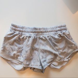 LULULEMON Hotty Hot Shorts, Size 6